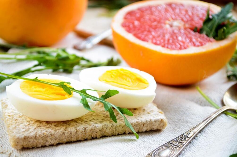 egg og grapefrukt til maggi-dietten